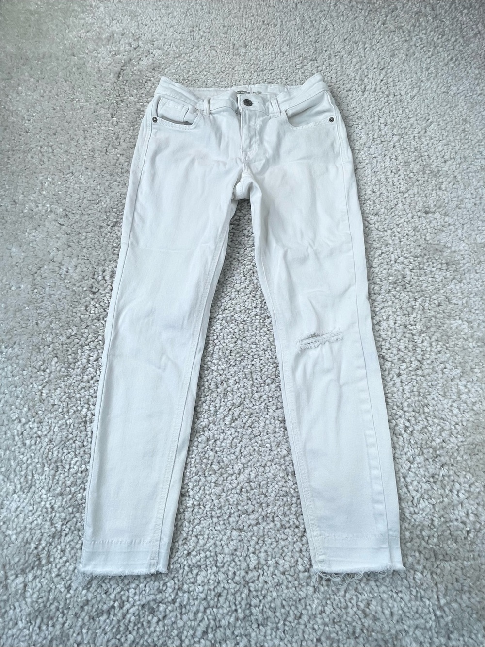 Old Navy Rockstar Super Skinny Ankle Jeans White Distressed 2 petite